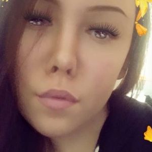 Meet your Posher, Haliee